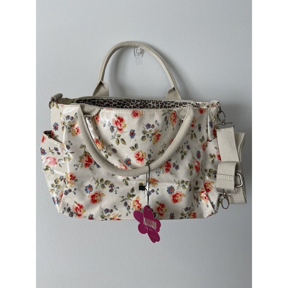 Esbag Collections White With Floral Pattern. 16’’w - 91/2’’ L